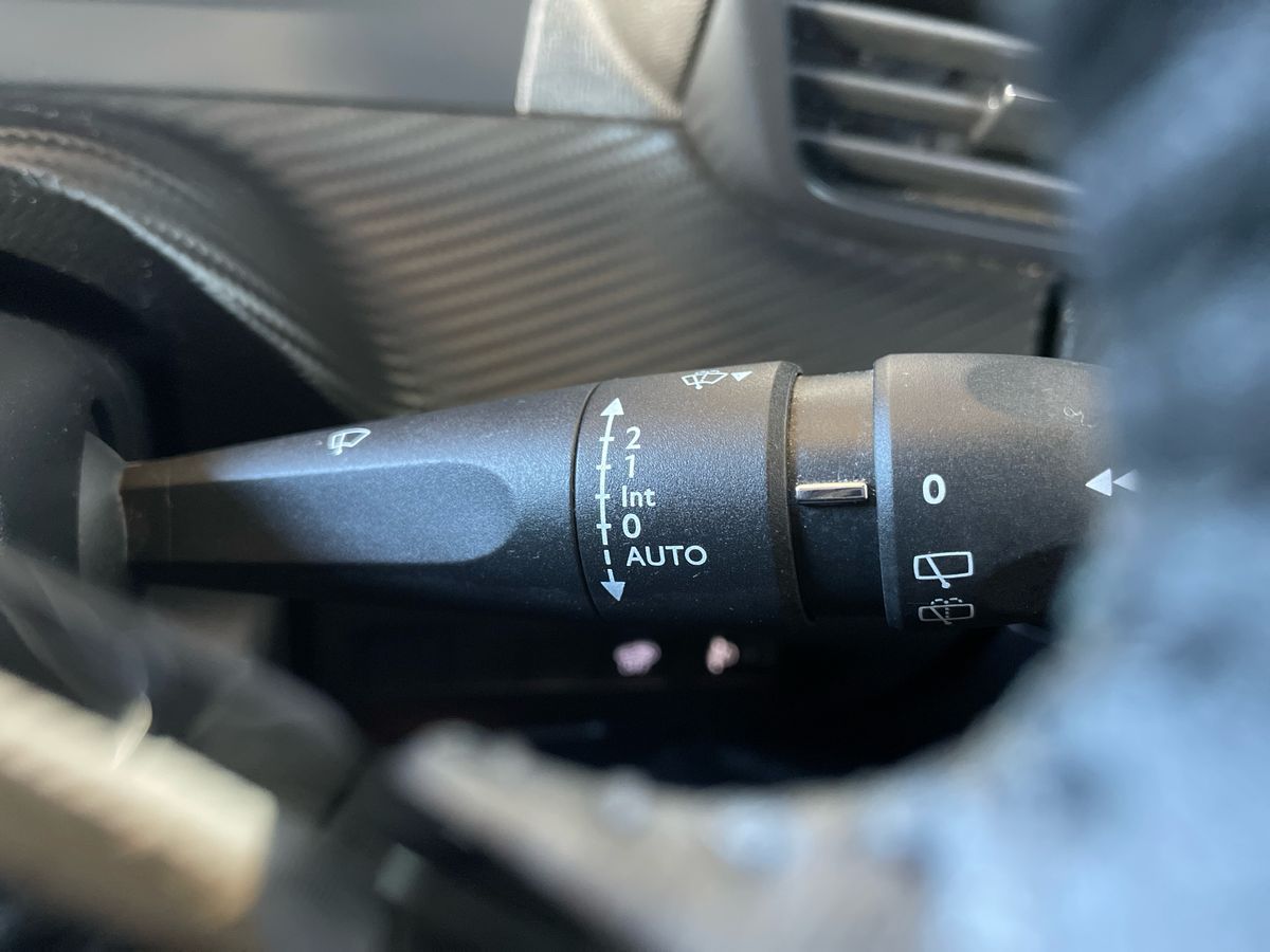 Used Peugeot 2008 2024 for sale - 78117713: Photo 39