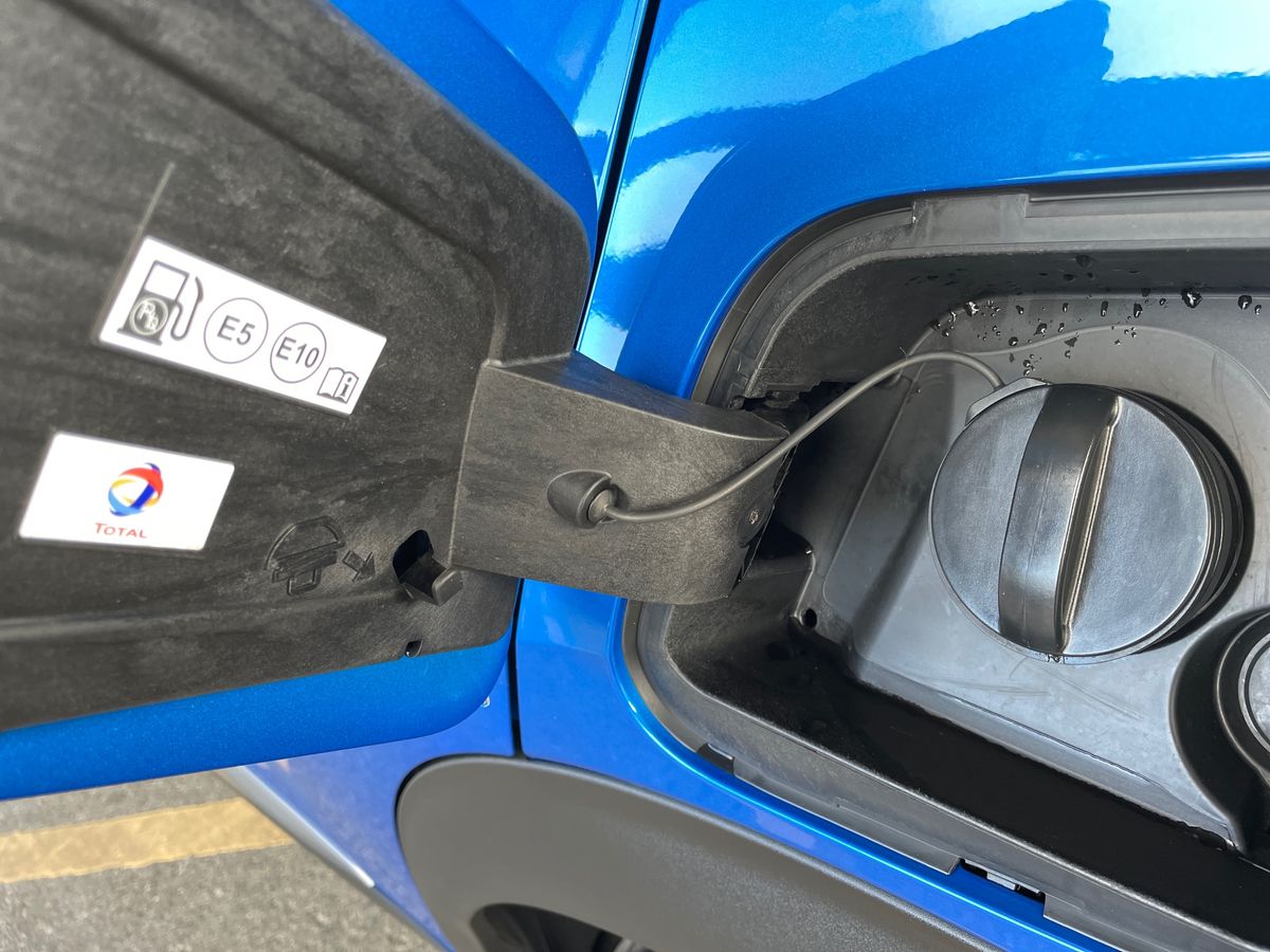 Used Peugeot 2008 2023 for sale - 76871309: Photo 35