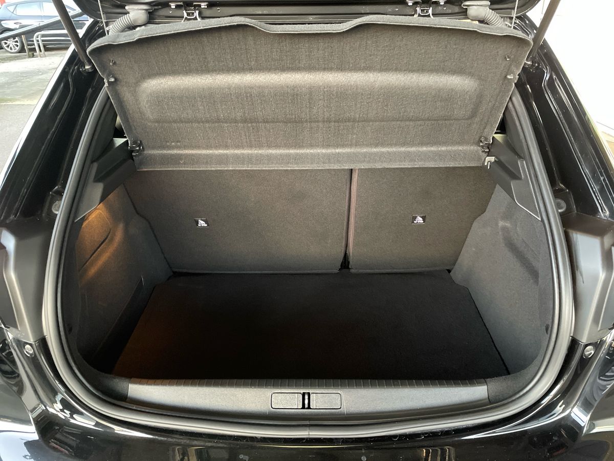 Used Peugeot 208 2022 for sale - 76872303: Photo 17