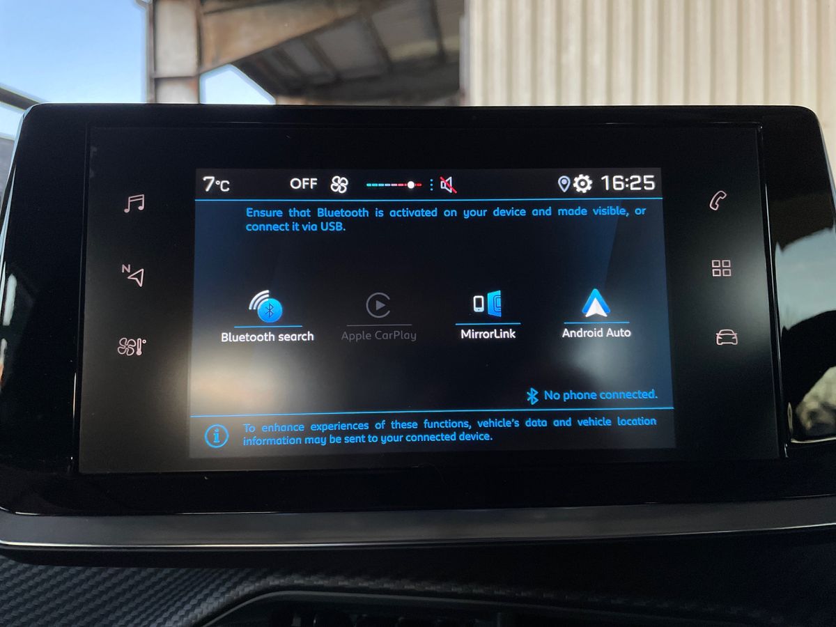 Used Peugeot 208 2022 for sale - 76872303: Photo 40