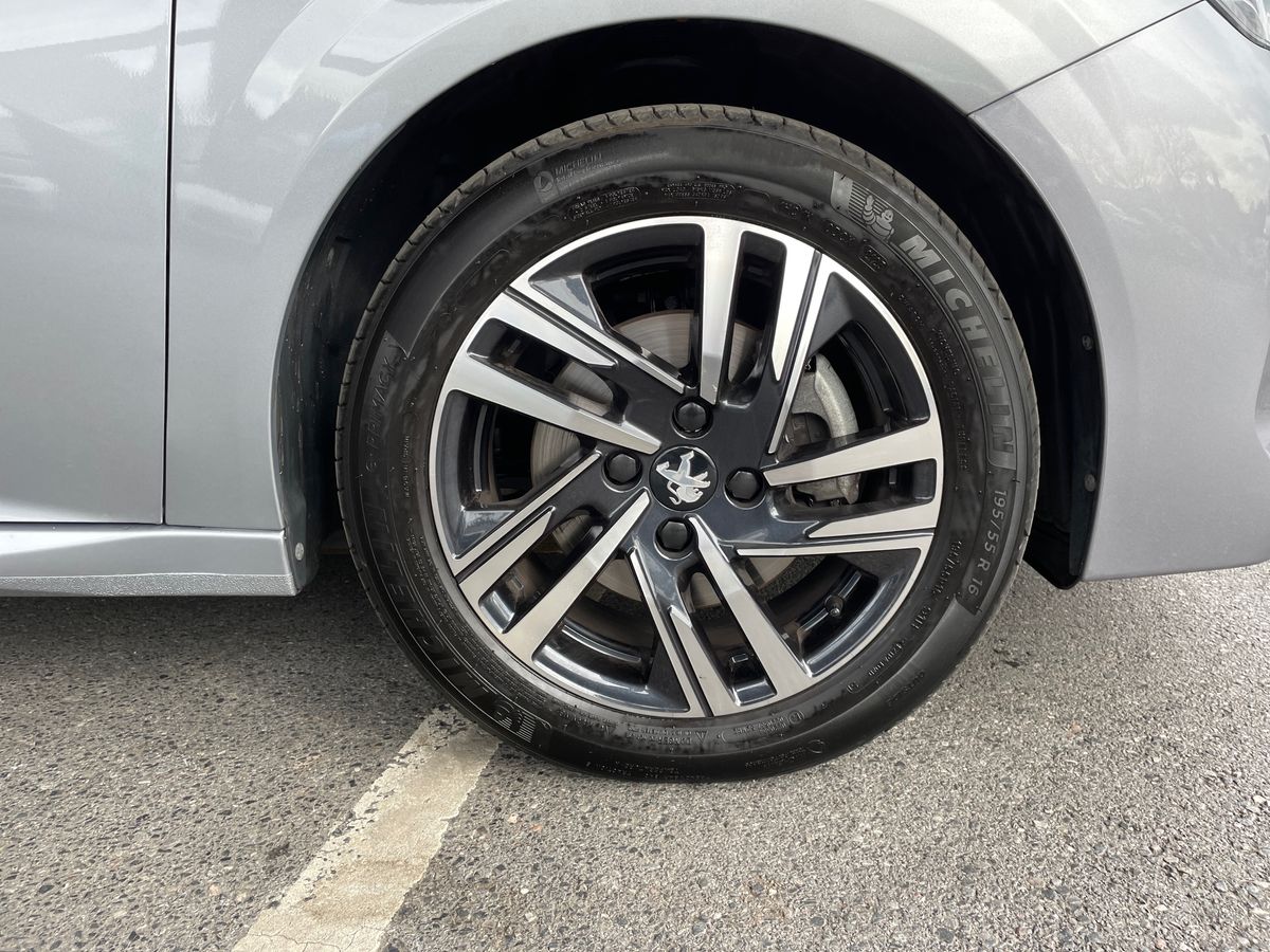 Used Peugeot 208 2023 for sale - 78187011: Photo 13