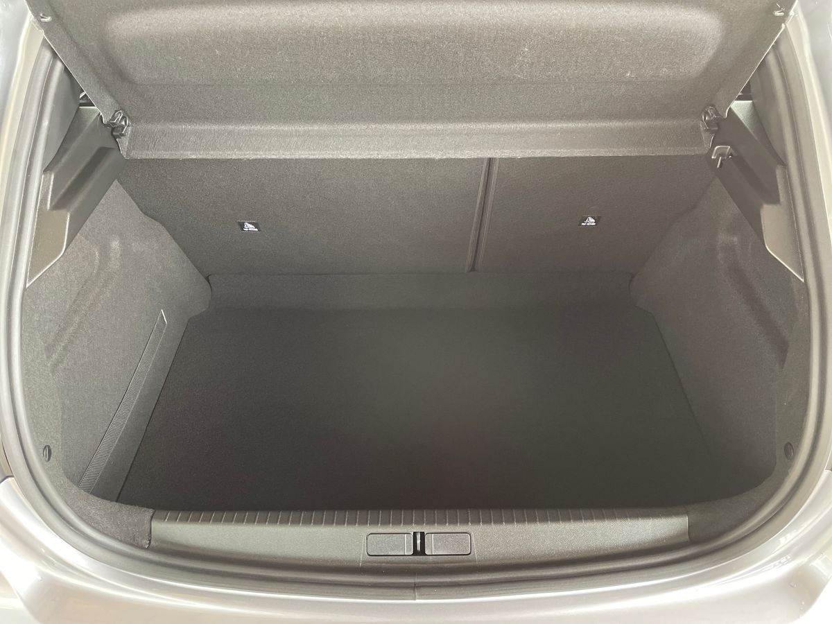 Used Peugeot 208 2023 for sale - 78187011: Photo 17