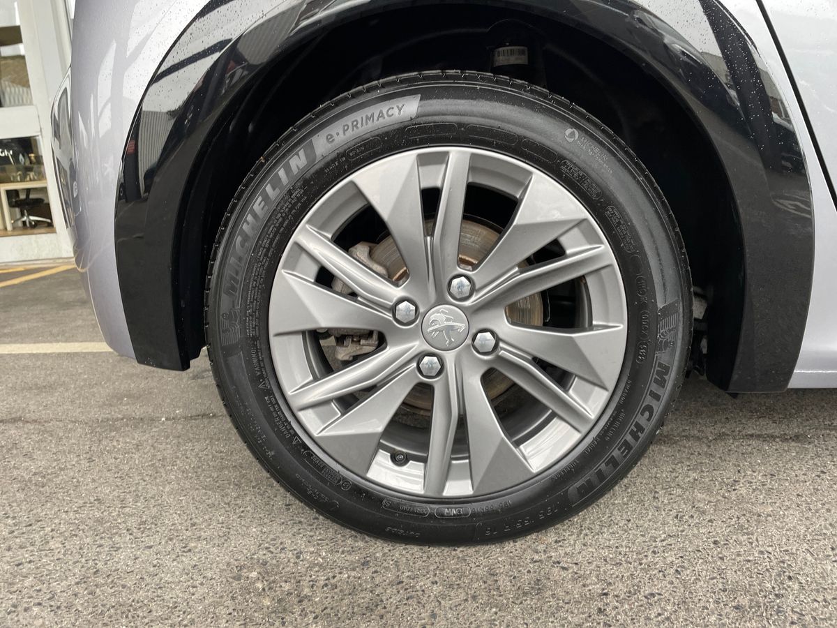 Used Peugeot 208 2023 for sale - 77885409: Photo 14