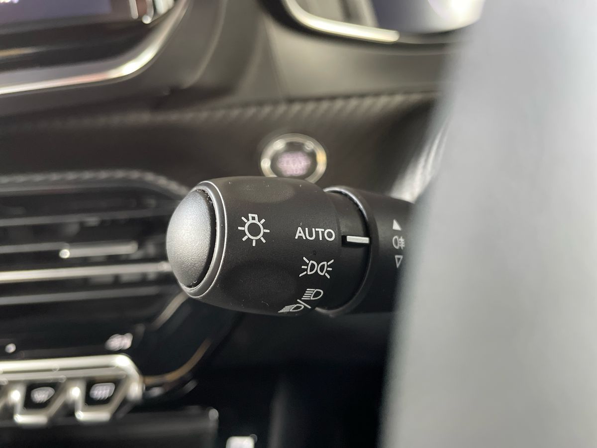 Used Peugeot 2008 2025 for sale - 76921842: Photo 39