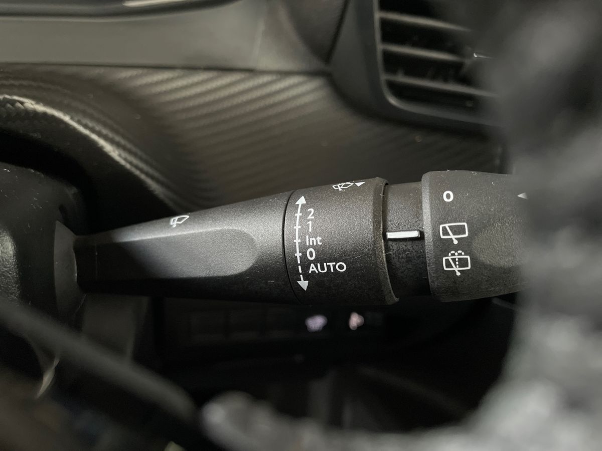 Used Peugeot 2008 2025 for sale - 76921842: Photo 40