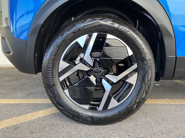 Used Peugeot 2008 2023 for sale - 76191177: Photo 11