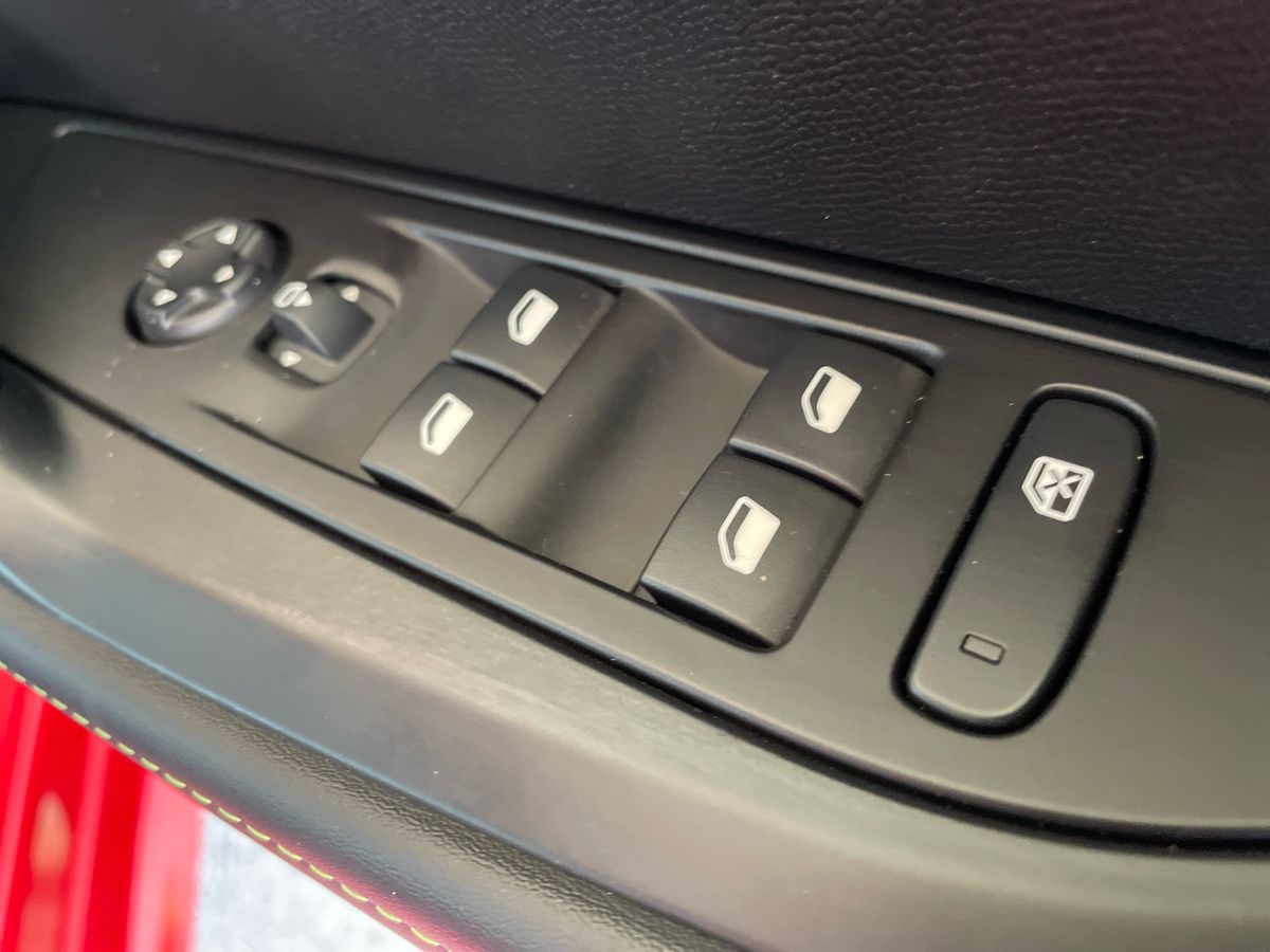 Used Peugeot 208 2024 for sale - 76870158: Photo 24