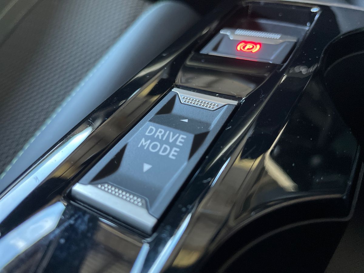 Used Peugeot 208 2024 for sale - 76870158: Photo 40