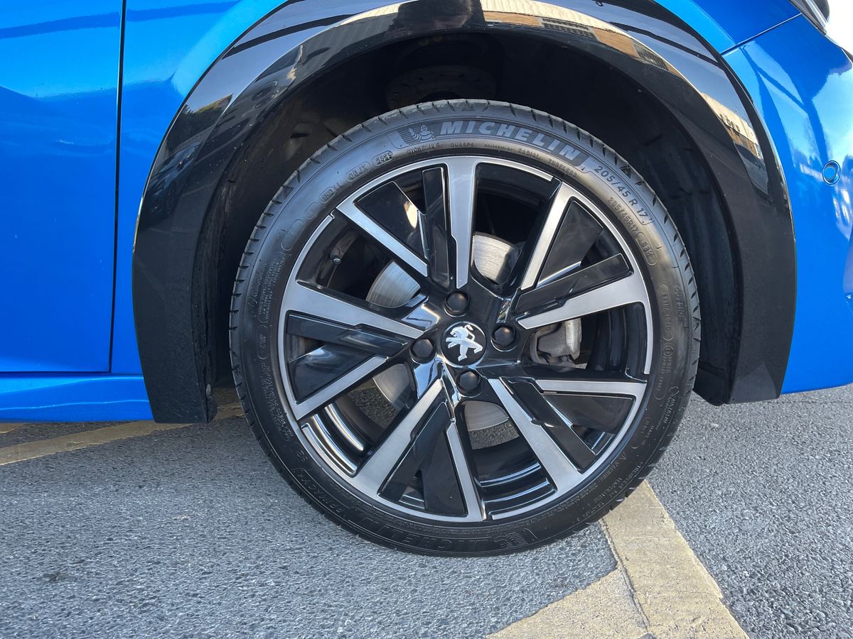 Used Peugeot 208 2023 for sale - 78117709: Photo 13