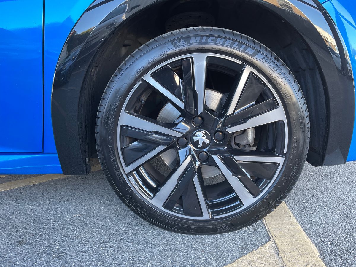 Used Peugeot 208 2023 for sale - 78117709: Photo 15