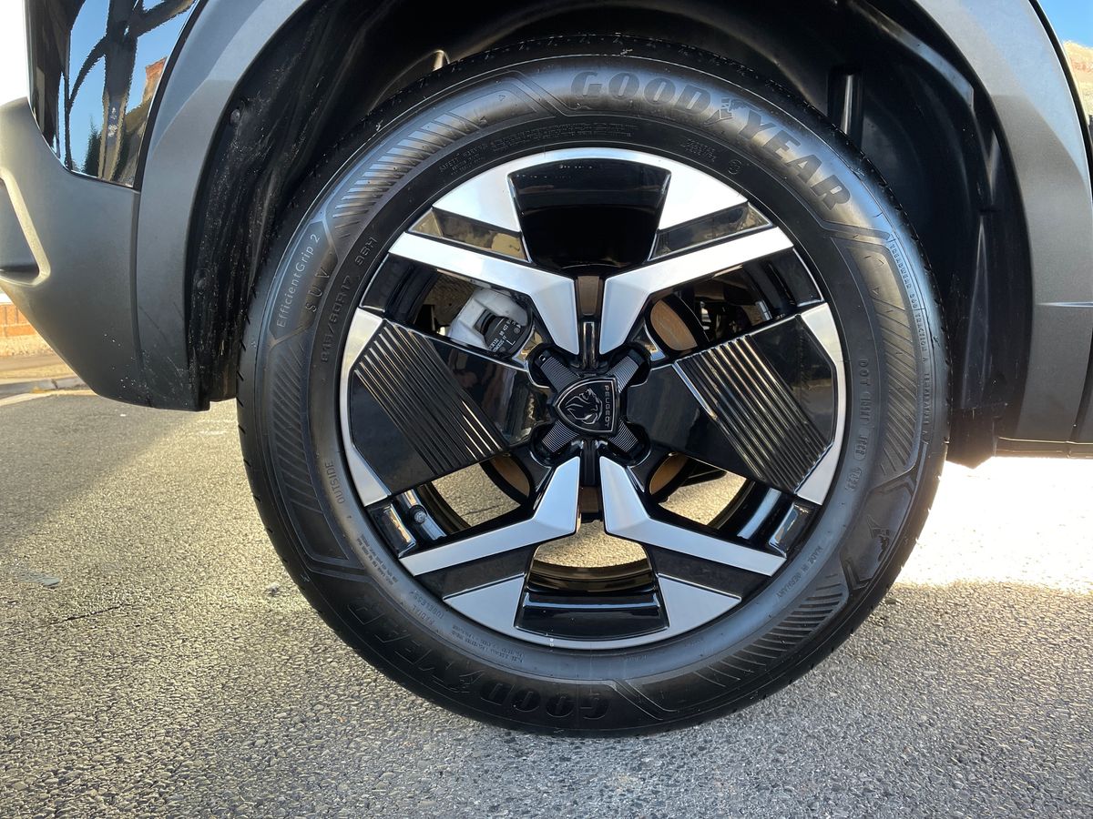 Used Peugeot 2008 2024 for sale - 76901318: Photo 11