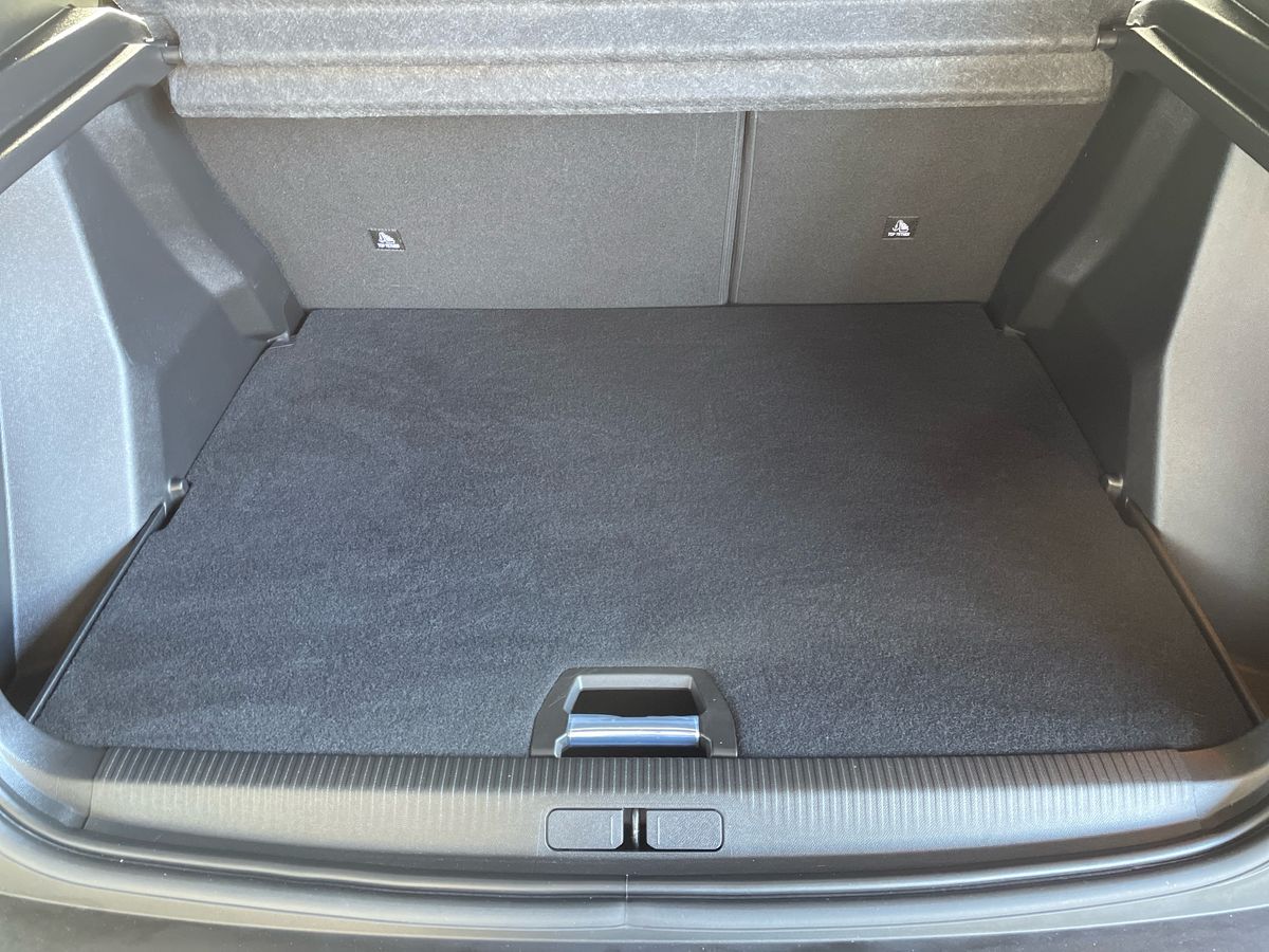 Used Peugeot 2008 2024 for sale - 76901318: Photo 17