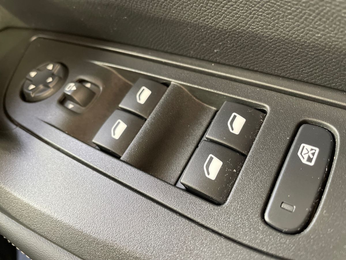 Used Peugeot 2008 2024 for sale - 76901318: Photo 24