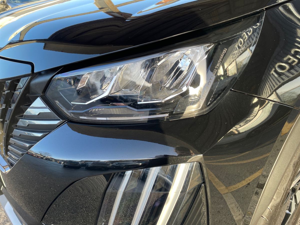 Used Peugeot 2008 2024 for sale - 76901318: Photo 32