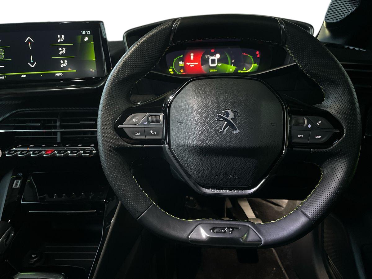 Used Peugeot 208 2022 for sale - 76872857: Photo 21