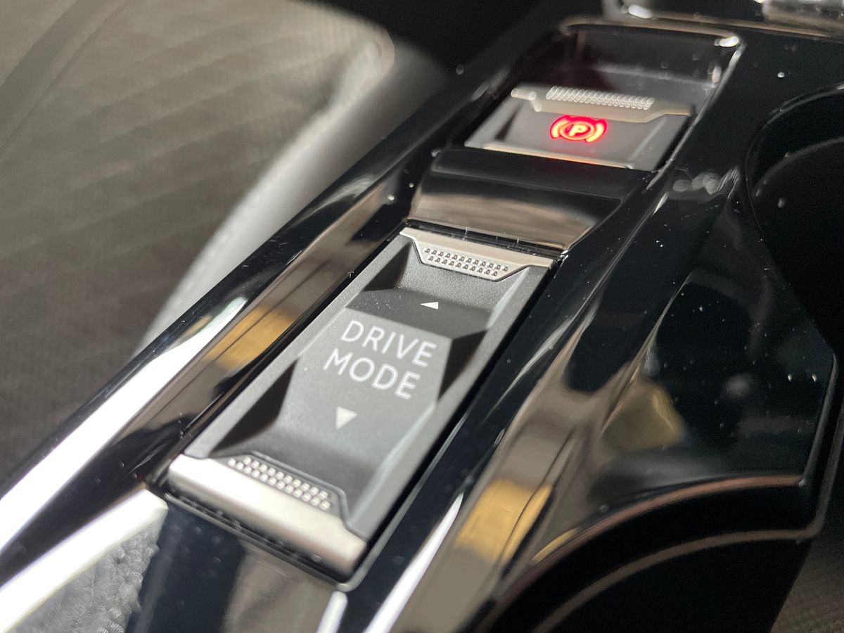 Used Peugeot 2008 2024 for sale - 76241488: Photo 40