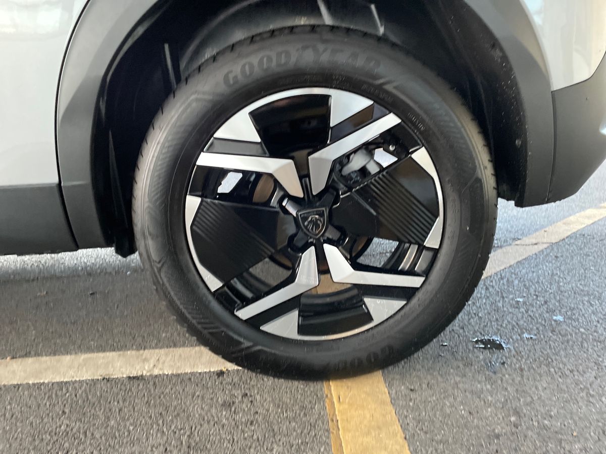 Used Peugeot 2008 2024 for sale - 76328002: Photo 15