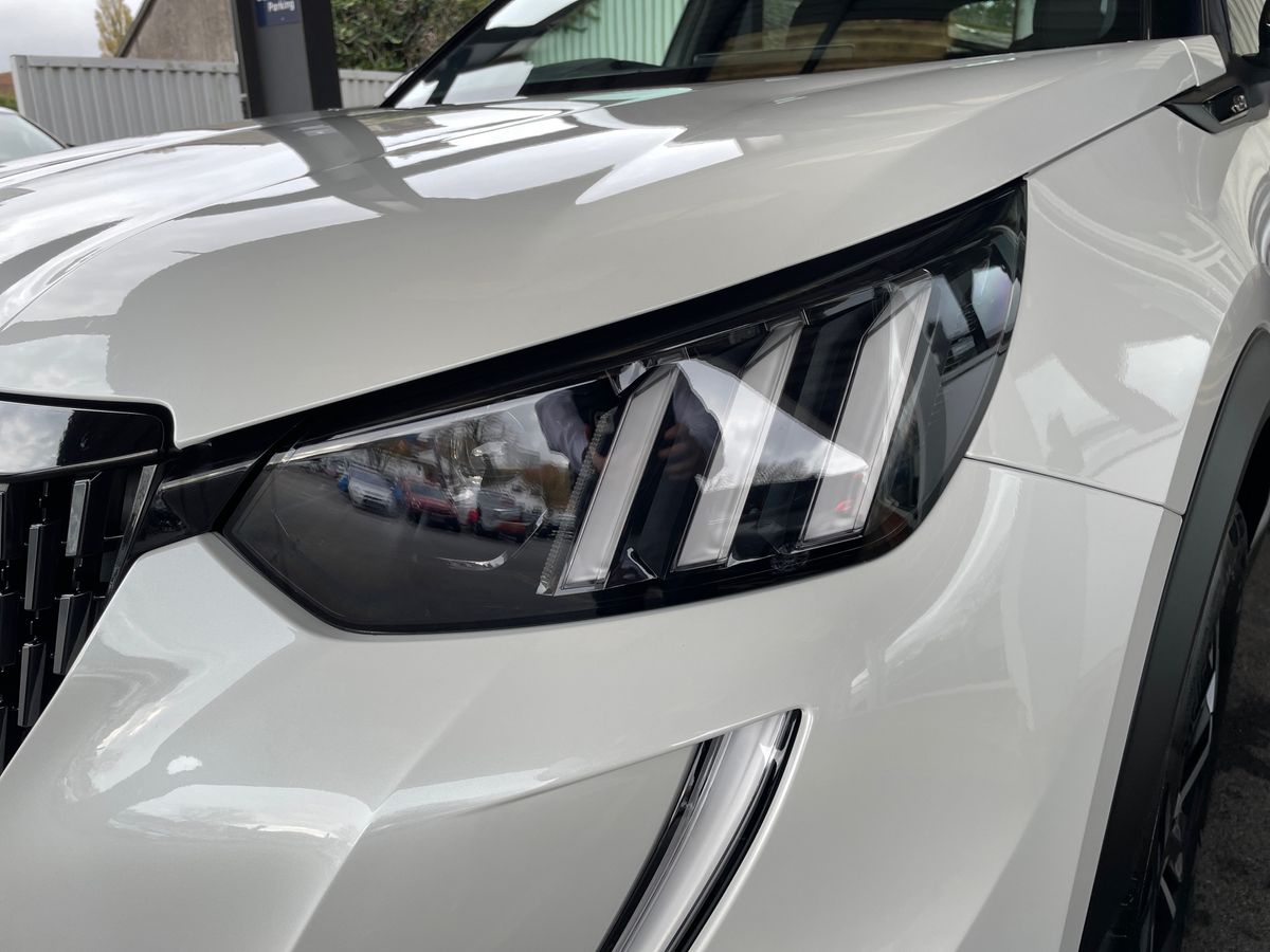 Used Peugeot 2008 2022 for sale - 76487385: Photo 32