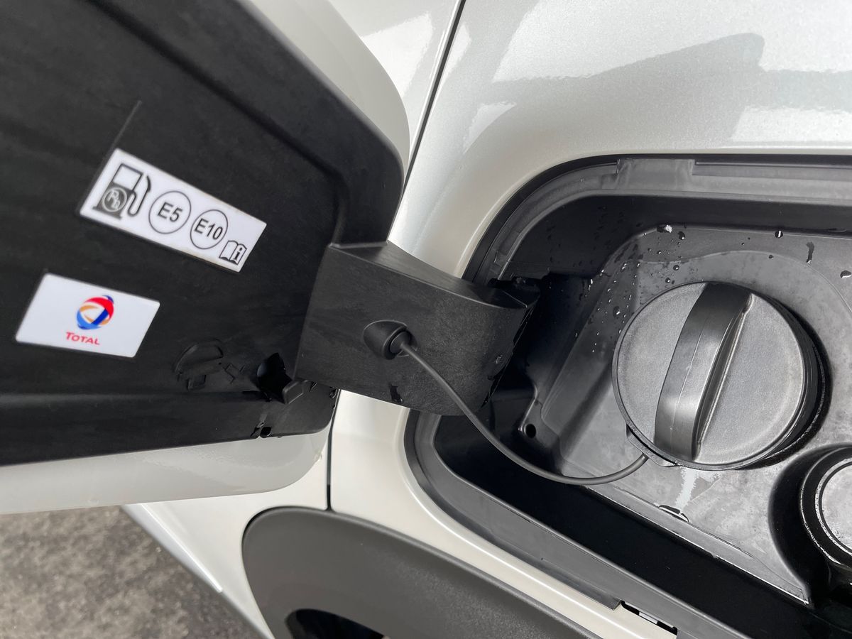 Used Peugeot 2008 2022 for sale - 76487385: Photo 35