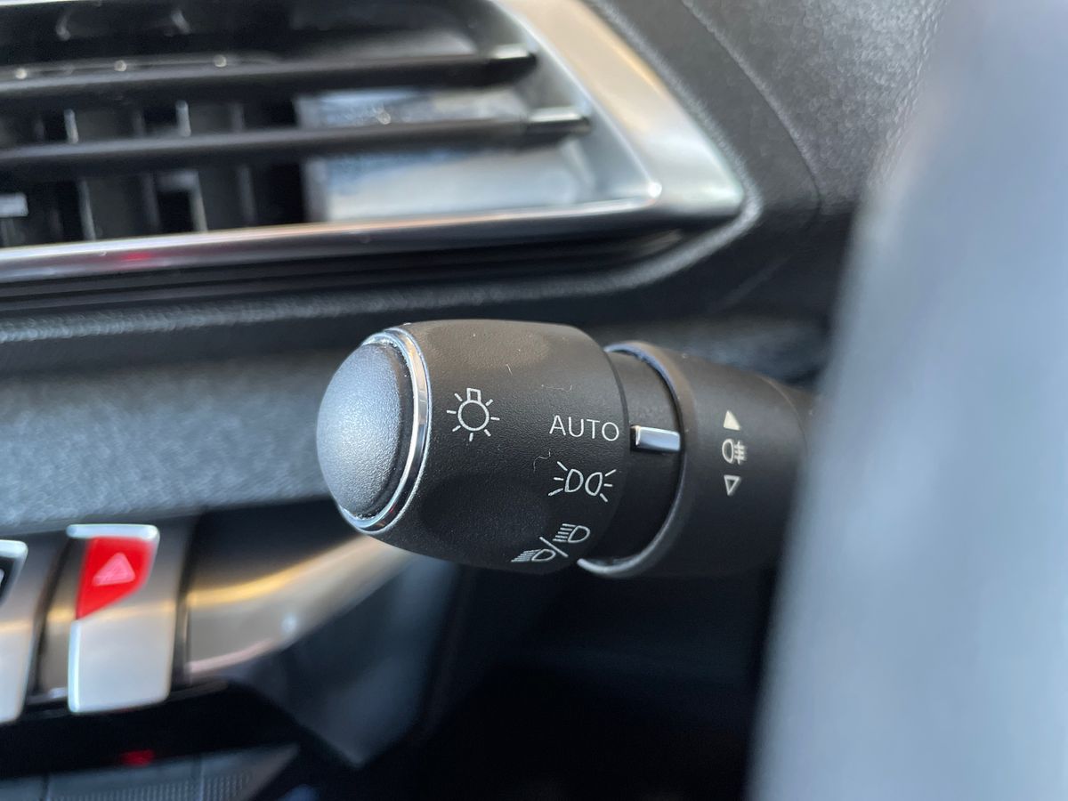 Used Peugeot 3008 2022 for sale - 78117684: Photo 39