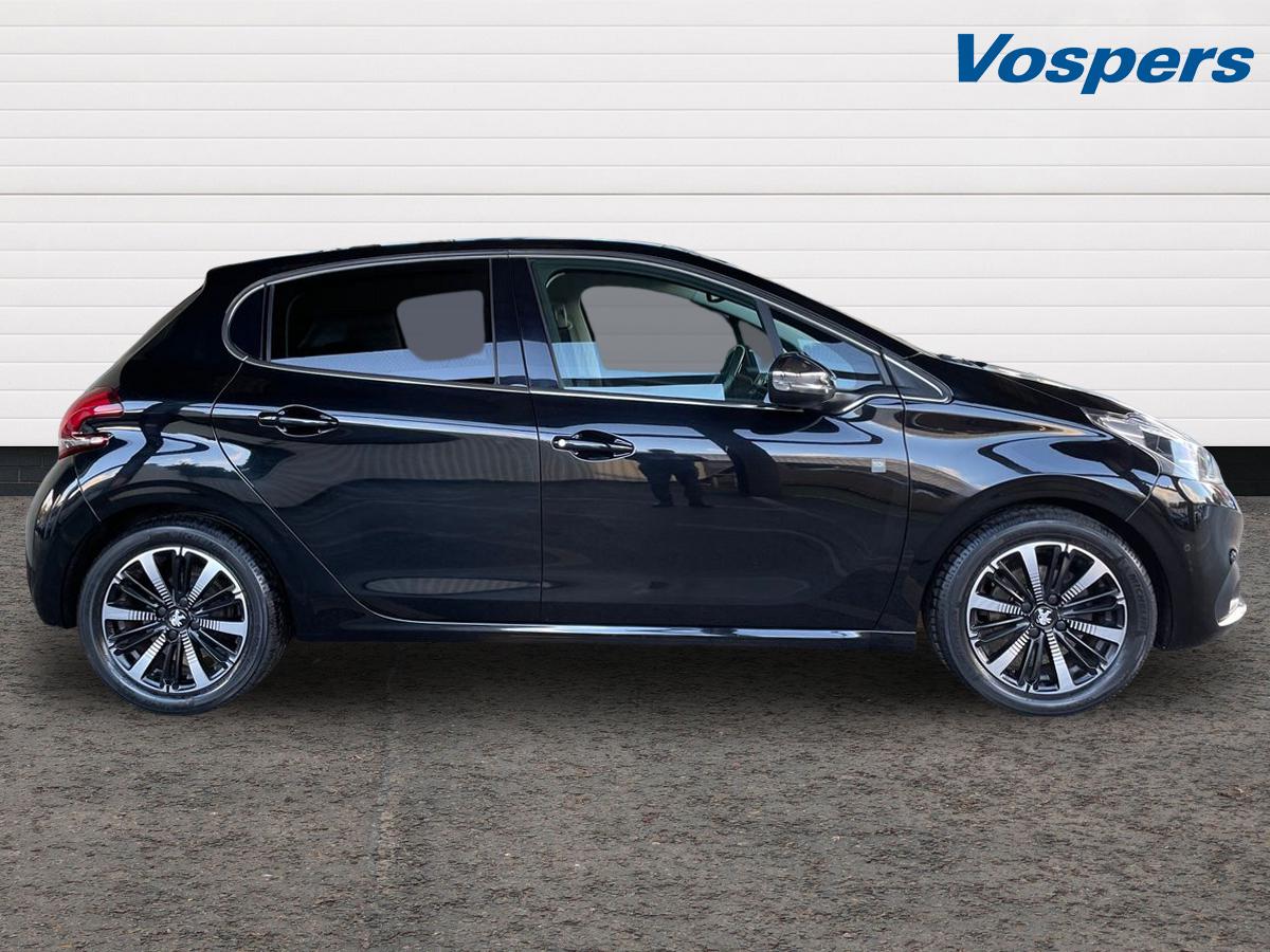 Used Peugeot 208 2019 for sale - 77012982: Photo 10