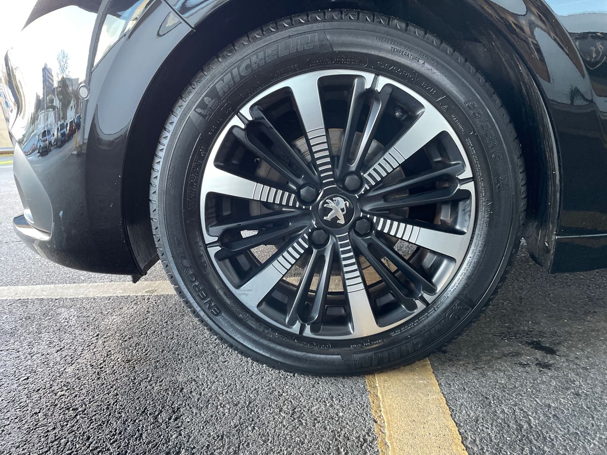 Used Peugeot 208 2019 for sale - 77012982: Photo 14