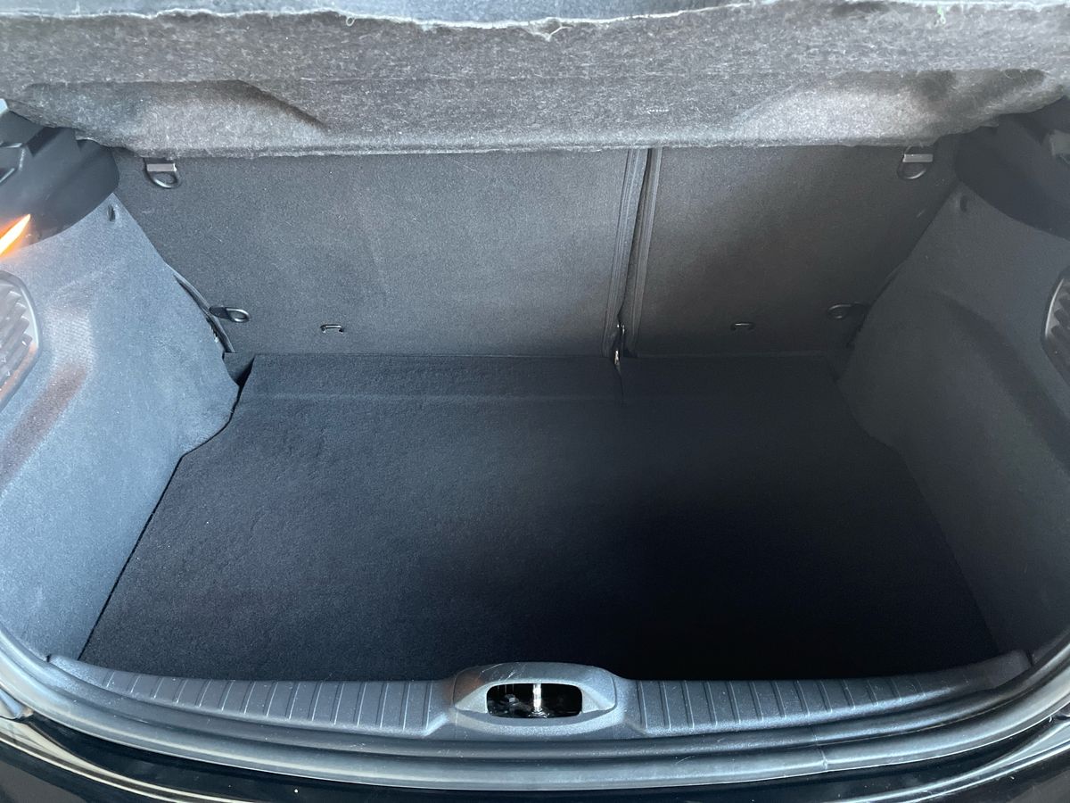 Used Peugeot 208 2019 for sale - 77012982: Photo 17