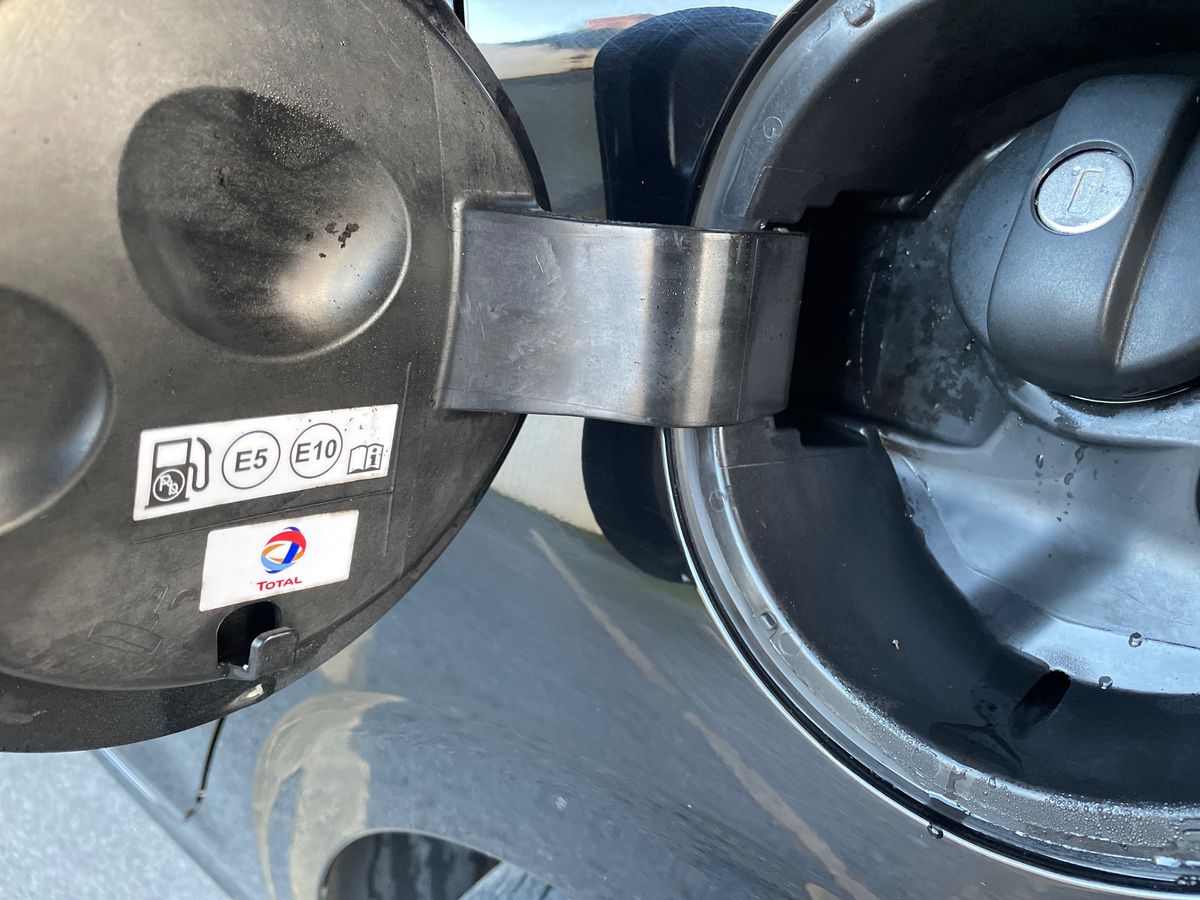 Used Peugeot 208 2019 for sale - 77012982: Photo 36