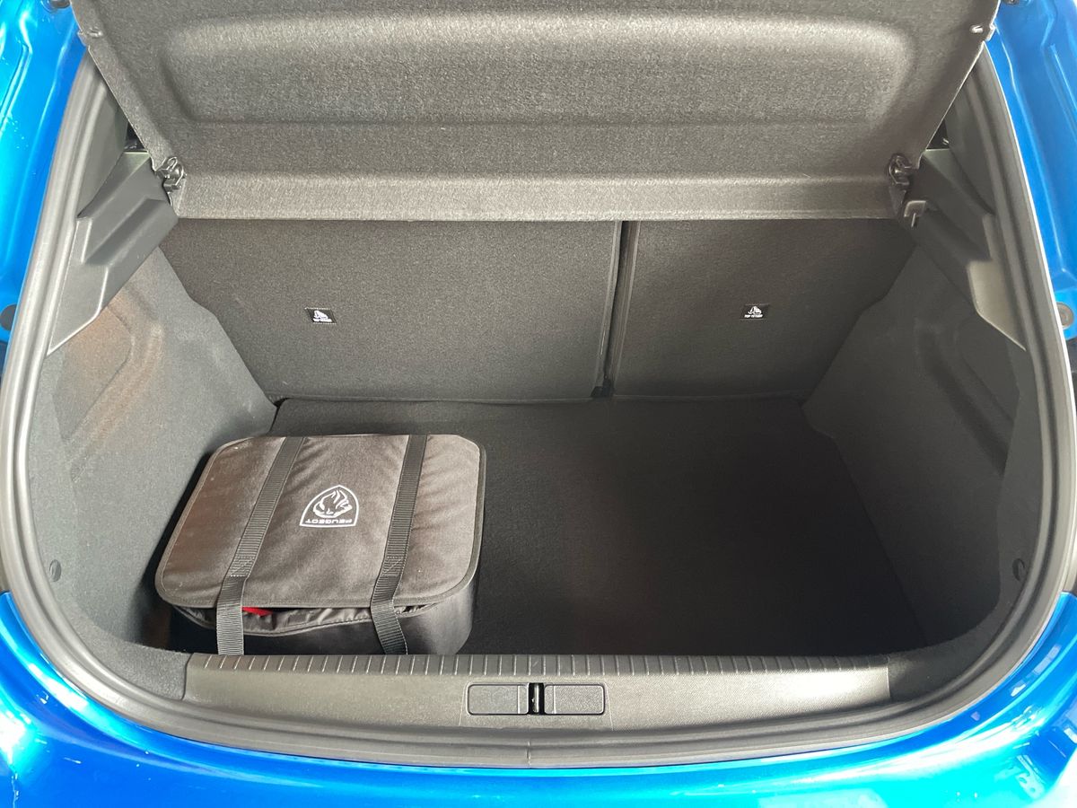 Used Peugeot 208 2023 for sale - 76493966: Photo 17