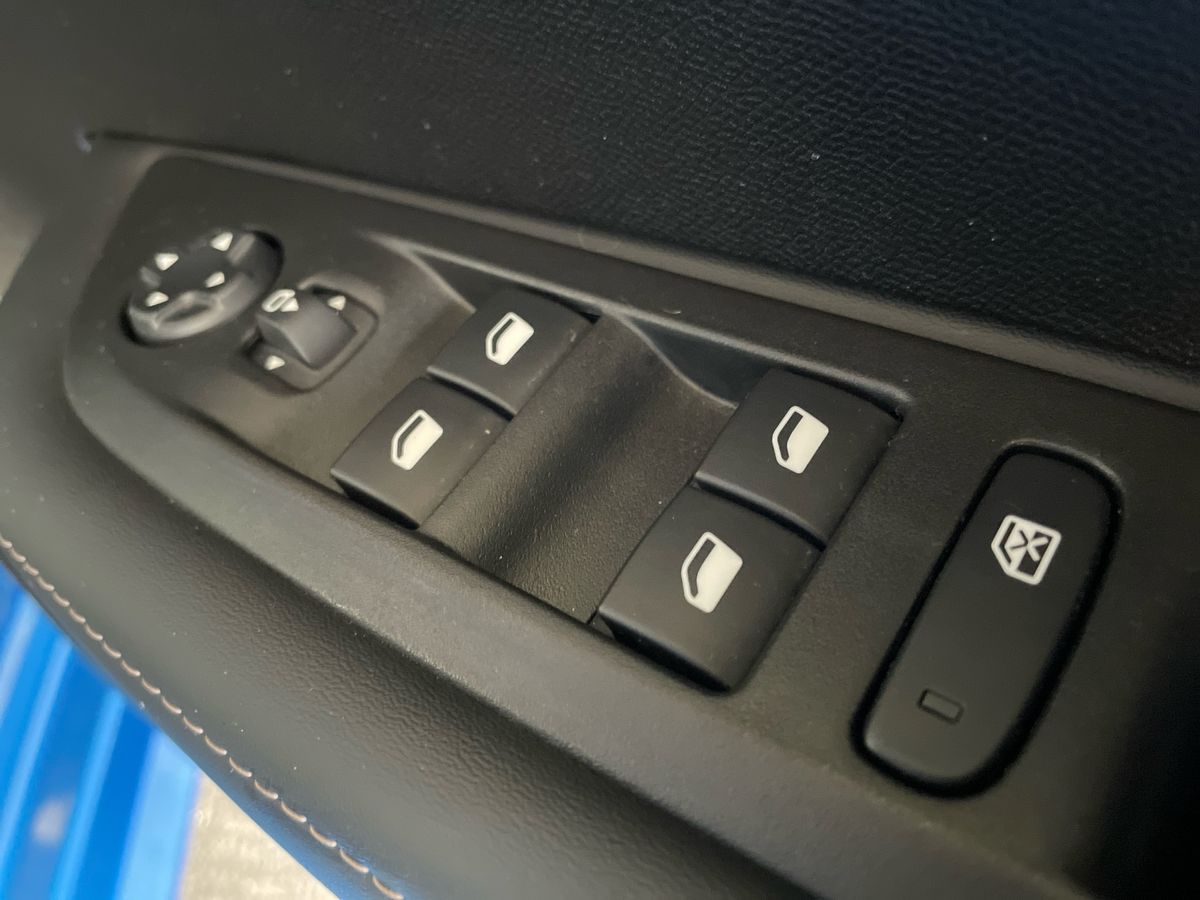 Used Peugeot 208 2023 for sale - 76493966: Photo 24