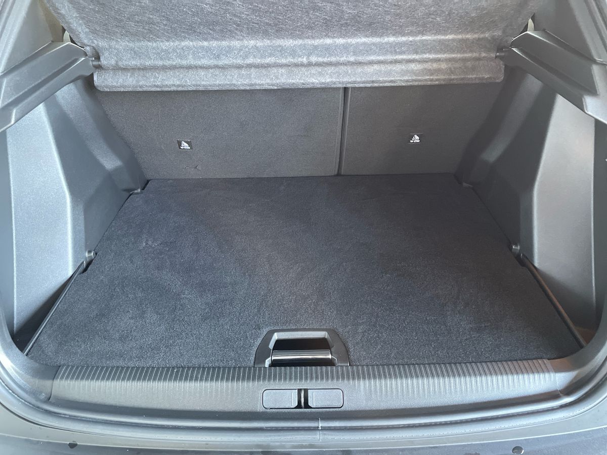 Used Peugeot 2008 2023 for sale - 76355210: Photo 17