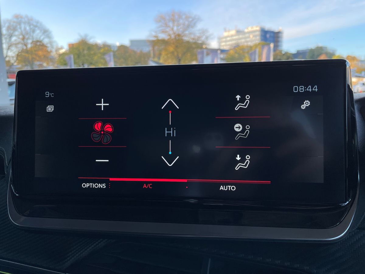 Used Peugeot 2008 2023 for sale - 76355210: Photo 26