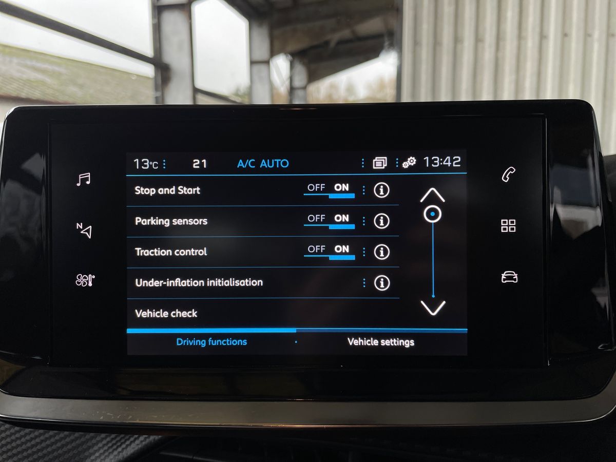 Used Peugeot 208 2023 for sale - 76609654: Photo 41