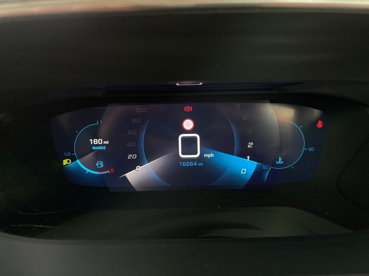 Used Peugeot 2008 2022 for sale - 77778331: Photo 23