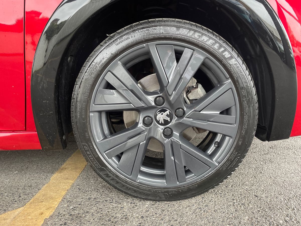 Used Peugeot 208 2022 for sale - 76870252: Photo 13