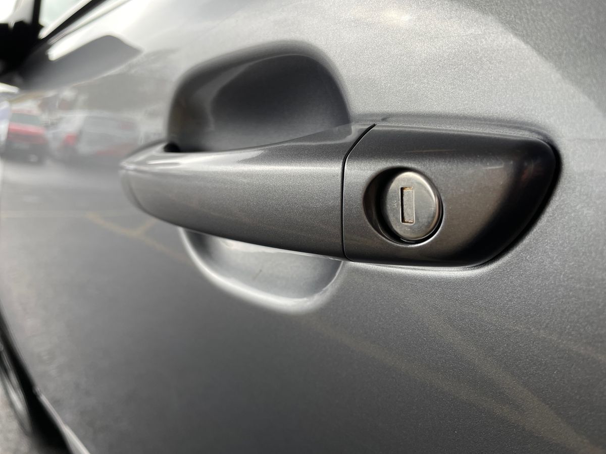 Used Peugeot 2008 2023 for sale - 76487438: Photo 30