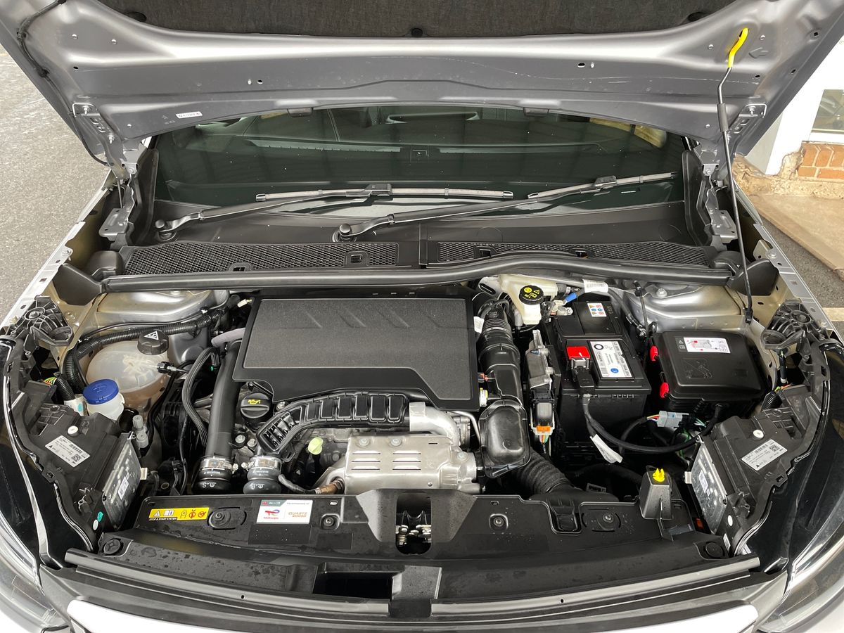 Used Peugeot 2008 2023 for sale - 76487438: Photo 33