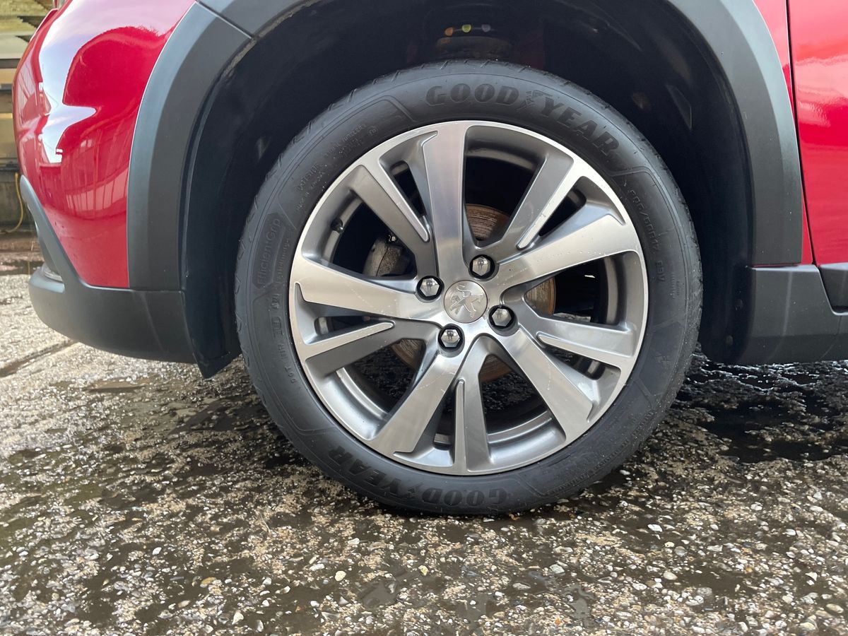 Used Peugeot 2008 2019 for sale - 76999437: Photo 13