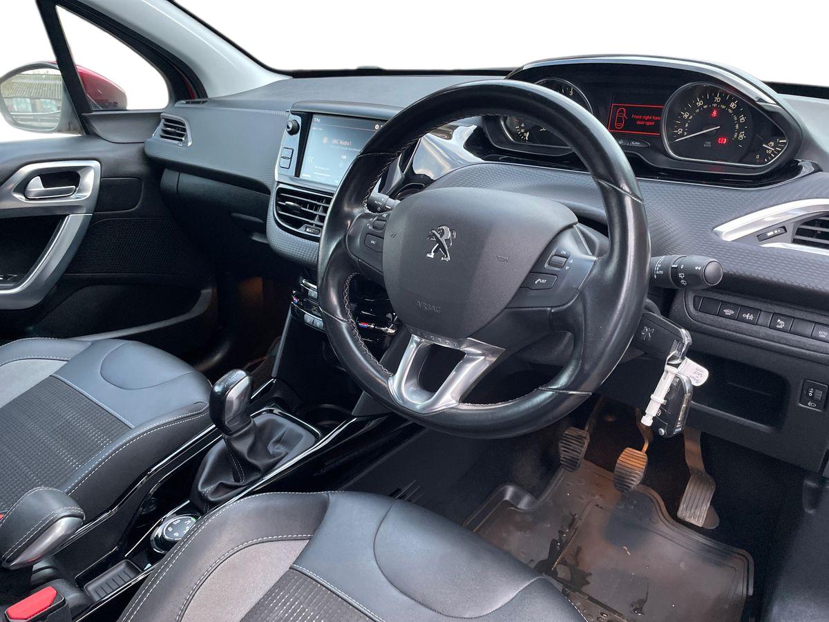 Used Peugeot 2008 2019 for sale - 76999437: Photo 22