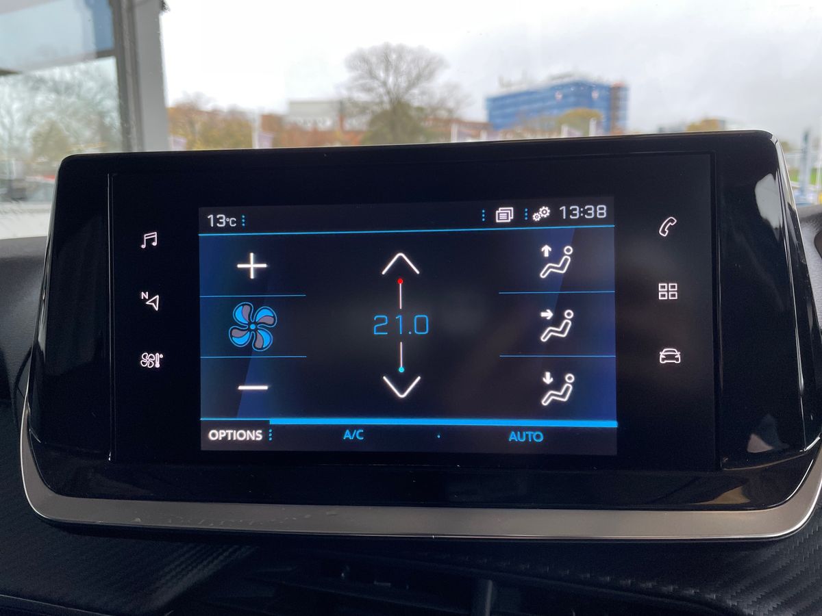 Used Peugeot 208 2023 for sale - 76873963: Photo 26