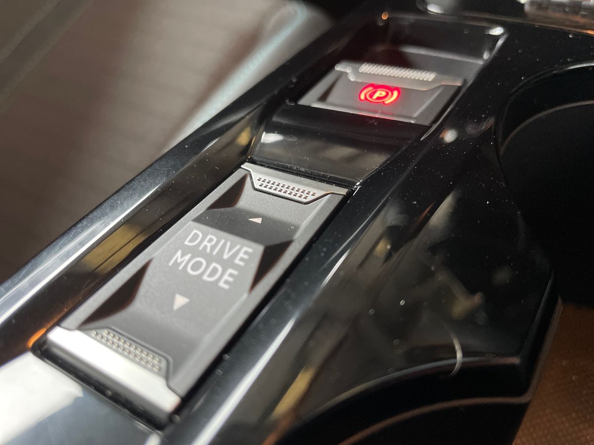 Used Peugeot 208 2023 for sale - 76873963: Photo 37