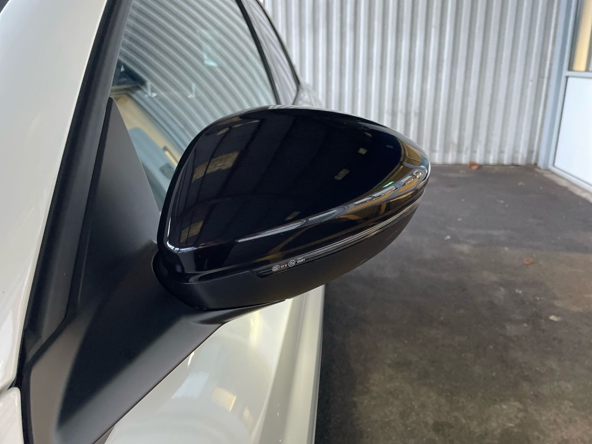 Used Peugeot 208 2022 for sale - 76640182: Photo 29