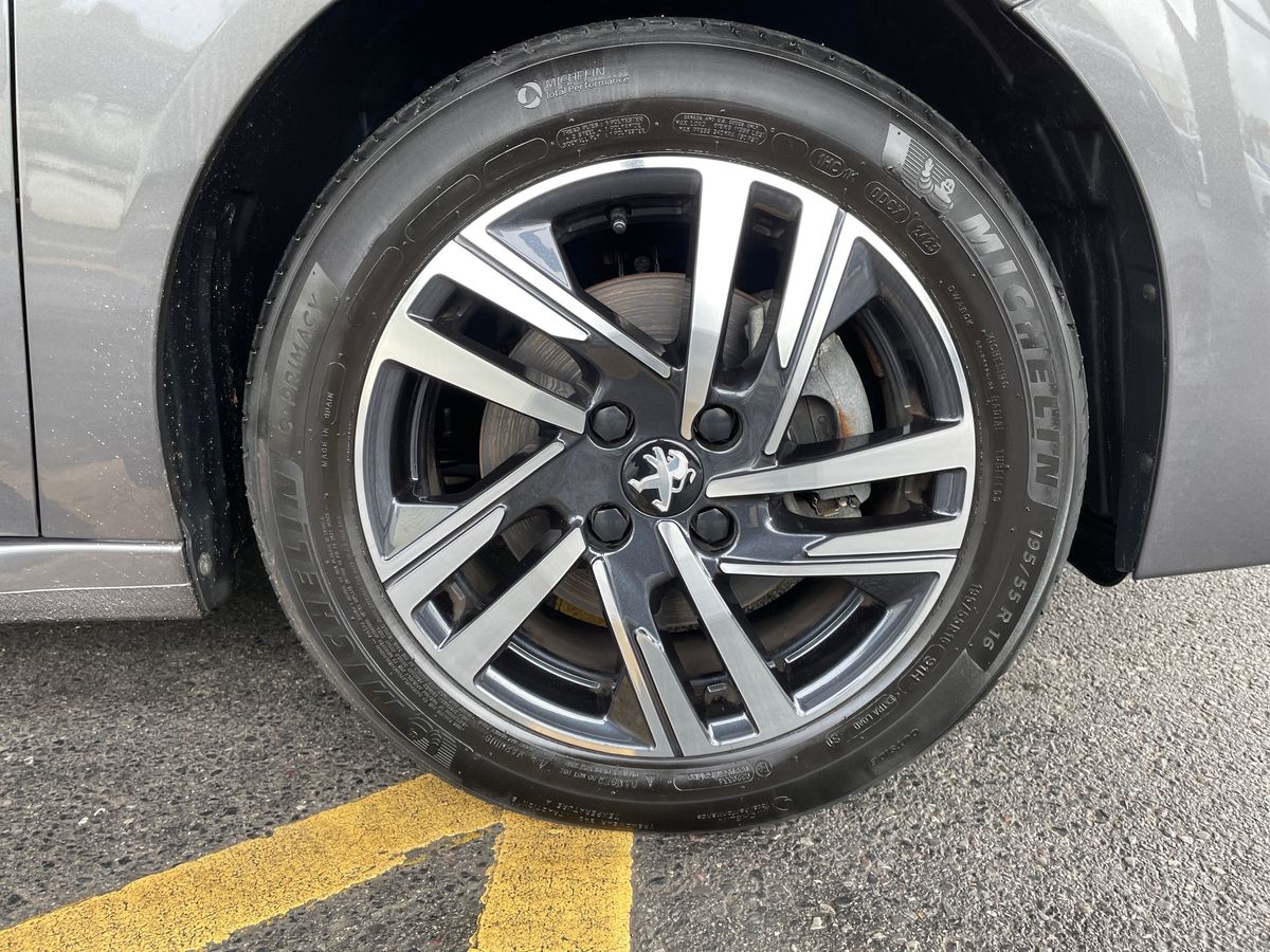 Used Peugeot 208 2023 for sale - 77618995: Photo 13