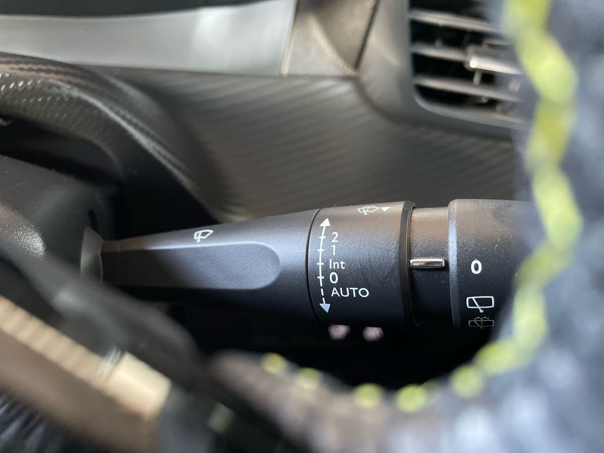 Used Peugeot 2008 2023 for sale - 78172545: Photo 39