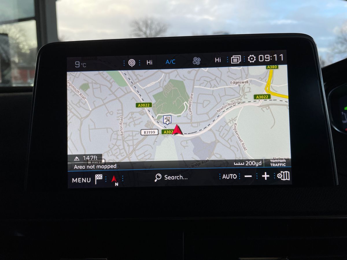 Used Peugeot 3008 2019 for sale - 77492620: Photo 25