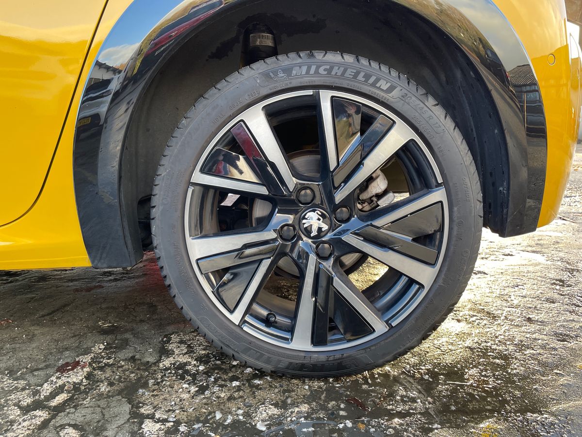 Used Peugeot 208 2022 for sale - 76523630: Photo 11