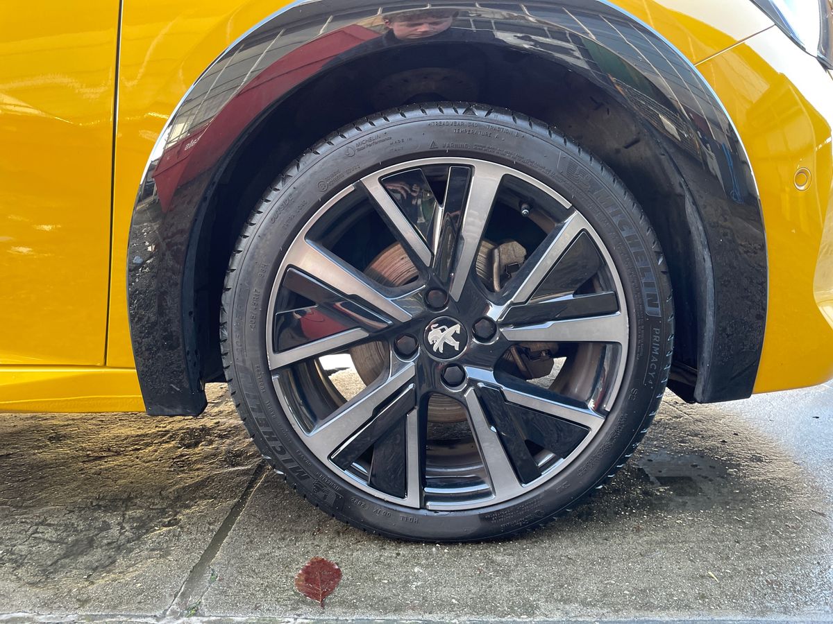 Used Peugeot 208 2022 for sale - 76523630: Photo 15