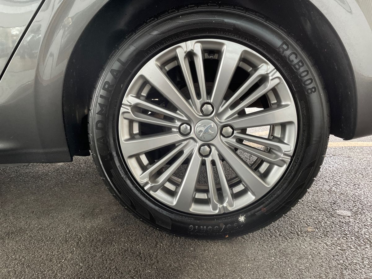 Used Peugeot 208 2019 for sale - 77047630: Photo 14