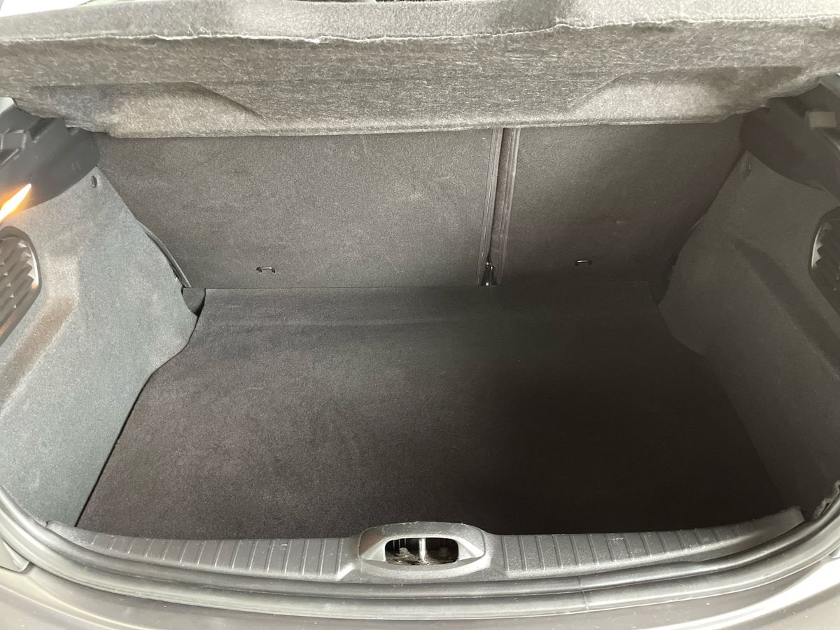 Used Peugeot 208 2019 for sale - 77047630: Photo 17