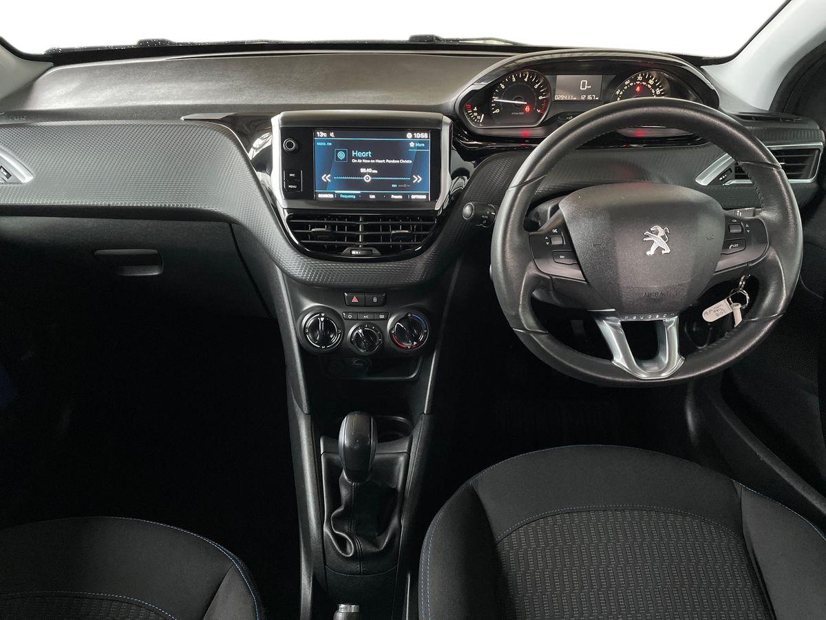 Used Peugeot 208 2019 for sale - 77047630: Photo 19